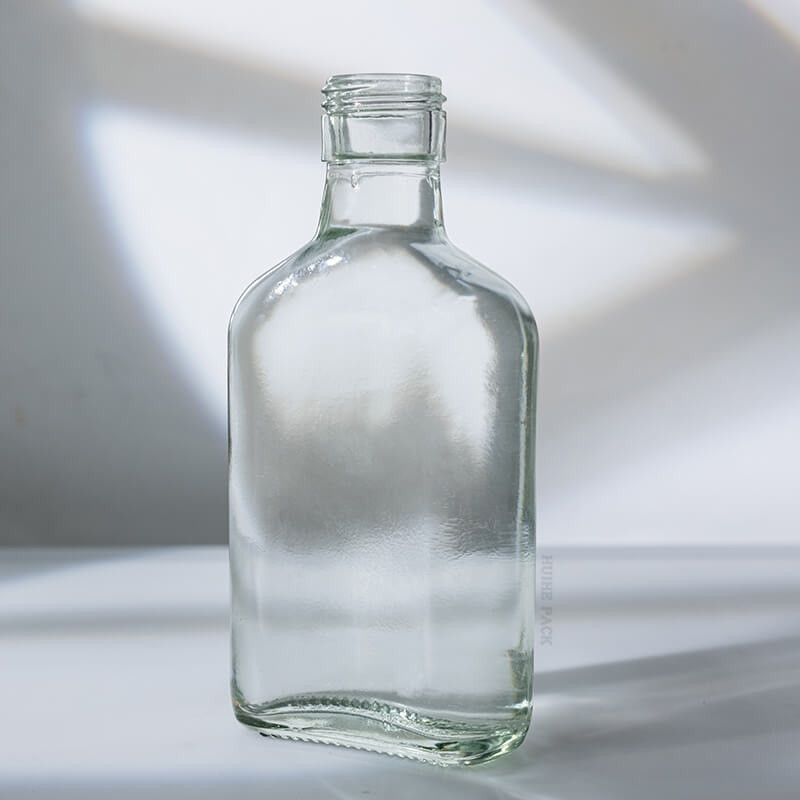 190ML Flask Glass Beverage Bottle (2) 190ML Flask Glass Beverage Bottle (2)
