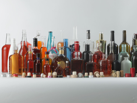 customized glass liquor bottles.jpg