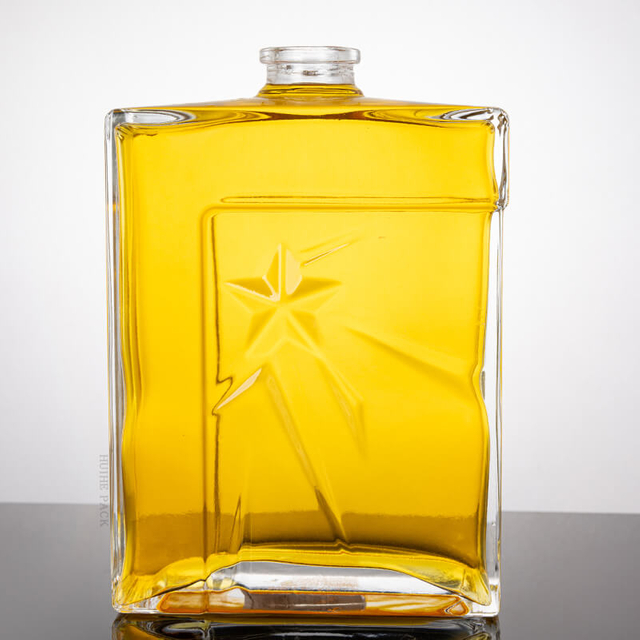Star-Embossed Square Empty Glass Liquor Bottle for Sale