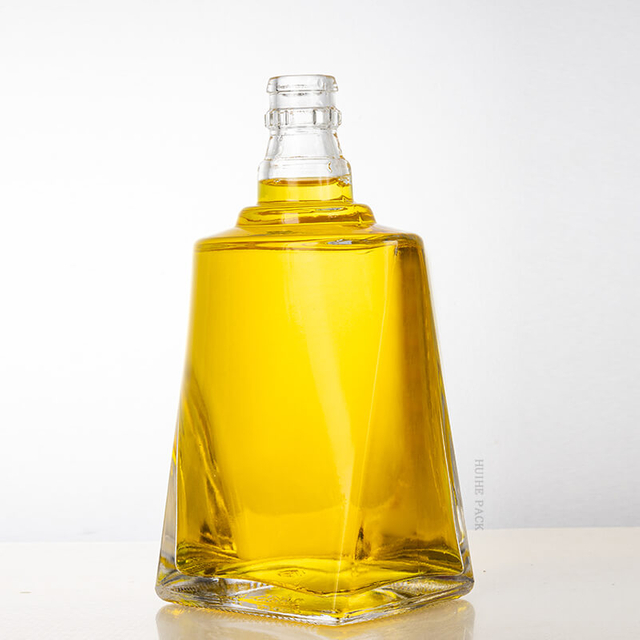 Square Bottom and Round Shoulder Glass Liquor Bottle