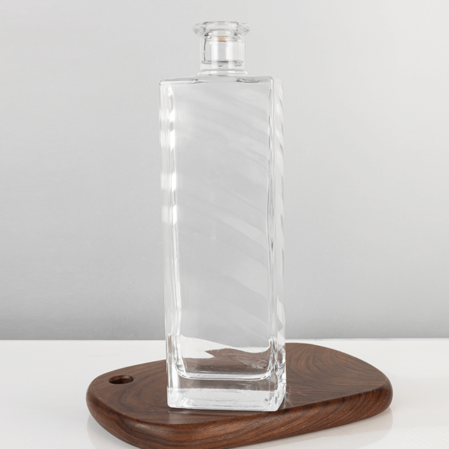 700ml Rectangular Glass Spirits Bottle with Cork Cap