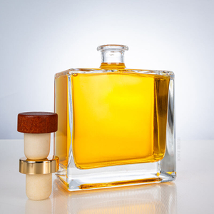 Hot Selling Refined Minimalism Square Liquor Bottle