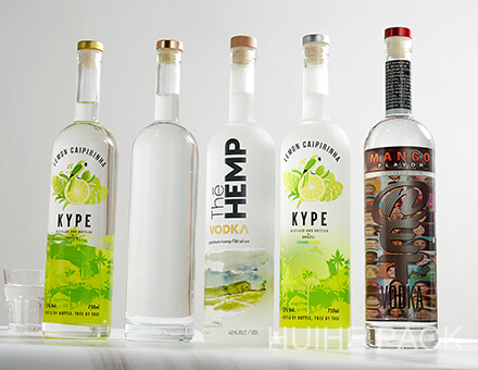 HUIHE LIQUOR BOTTLE CASE-01