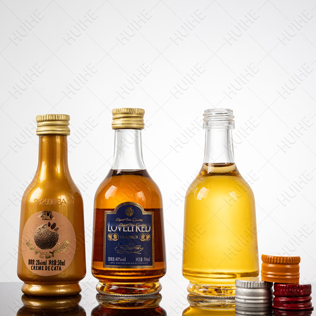 50ml Clear Frosted Glass Little Bottles of Alcohol with Screw Cap