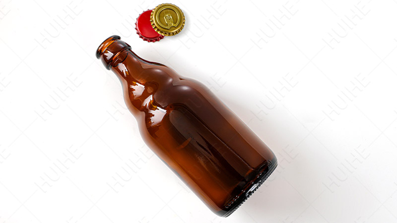 Beer Bottles Ridges on the Bottom - beer bottle design