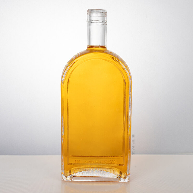 Garrafa de licor de vidro de pesco&ccedil;o longo em forma de arco de 600ml