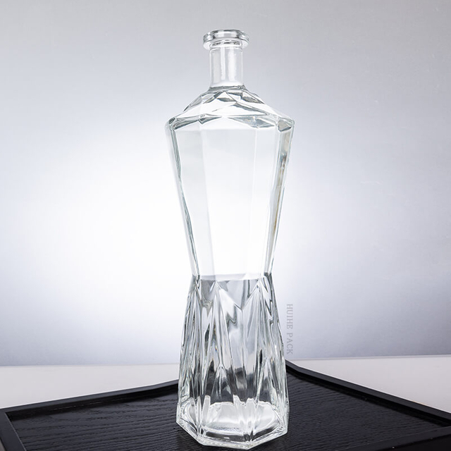 1500 ml ainutlaatuinen design tiimalasimuotoinen alkoholipullo metallikorkilla