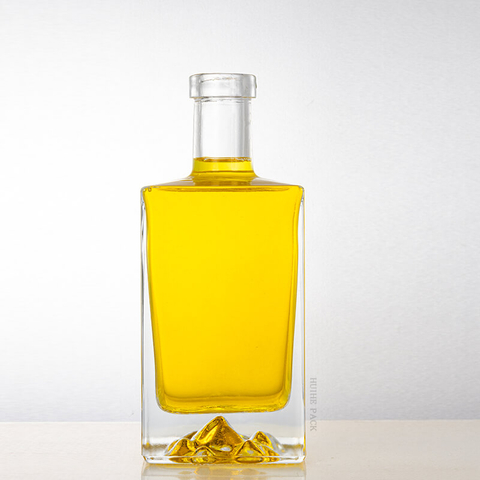 Snow Mountain Base 500ml Square Glass Liquor Bottle