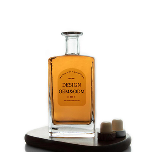 700ml Square Glass Whisky Bottle with Cork Finish