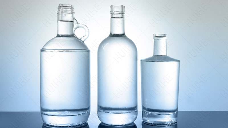 700ml vs 500ml Liquor Bottles - 70cl and 50cl classic liquor bottle