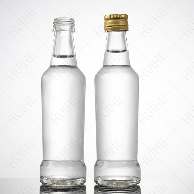 Cylinder Easy To Hold 50ml Mini Spirits Bottle with Screw Cap