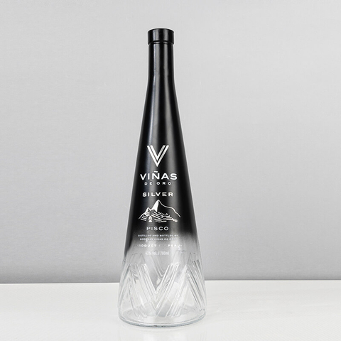 500ml 700ml Wholesale Tapered Neck Glass Spirits Bottle with Cork Cap