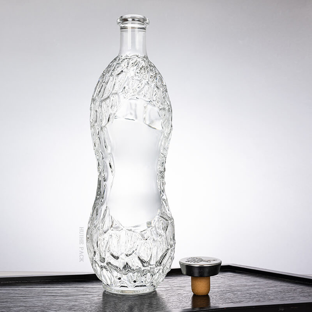 750ml Irregular Clear Glass Whiskey Bottle with Custom Cork
