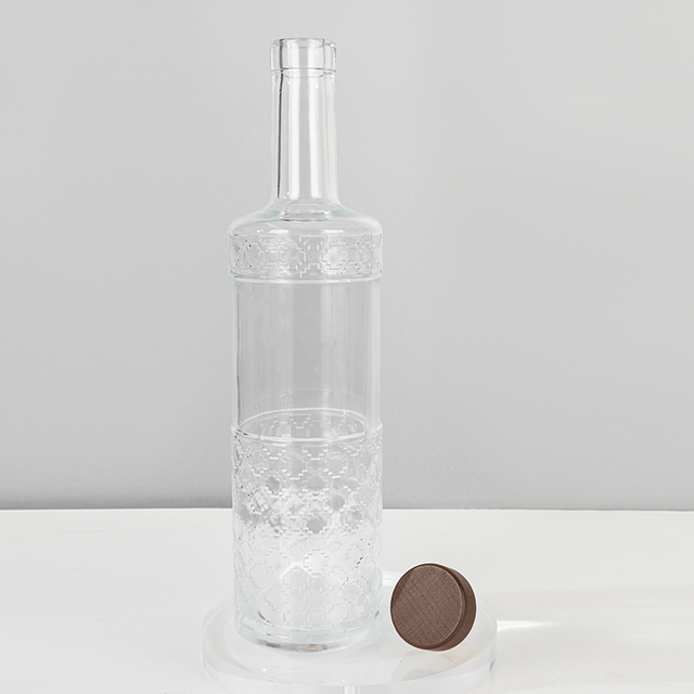 700ml Embossed Slender Neck Cylinder Glass Liquor Bottle with Corks