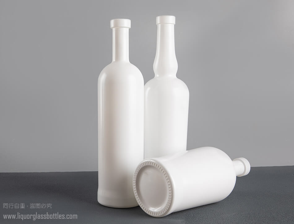white 750ml glass bottle