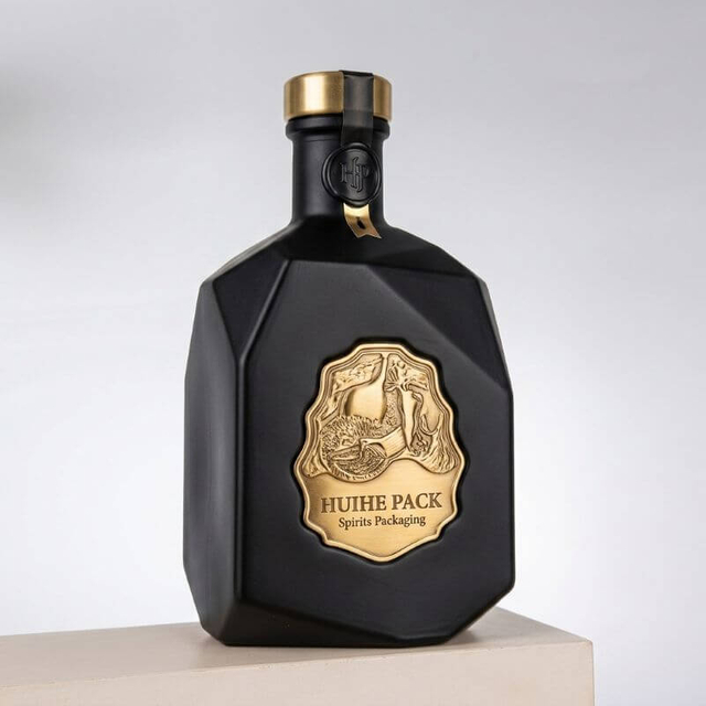 Oregelbunden vinkelstruktur Fasettkanter spritflaska