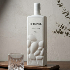 Customized 750ml Square Glass Spirit Bottle