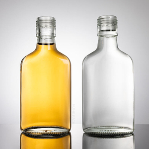 125ml Customed Wholesale Flat Glass Liquor Bottle with Screw Cap