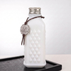 650ml Embossed Pattern of Diamond-Like Glass Liquor Bottle